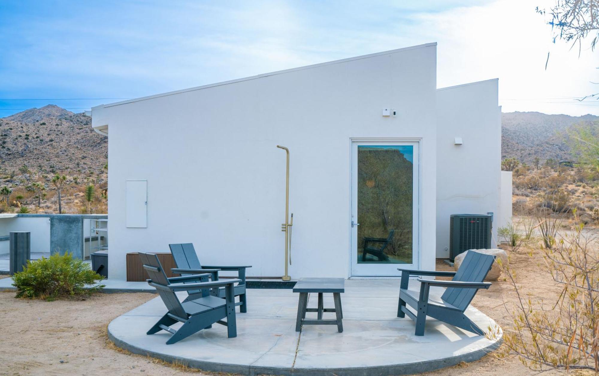 Experience Desert Serenity Gateway To Joshua Tree Exterior photo