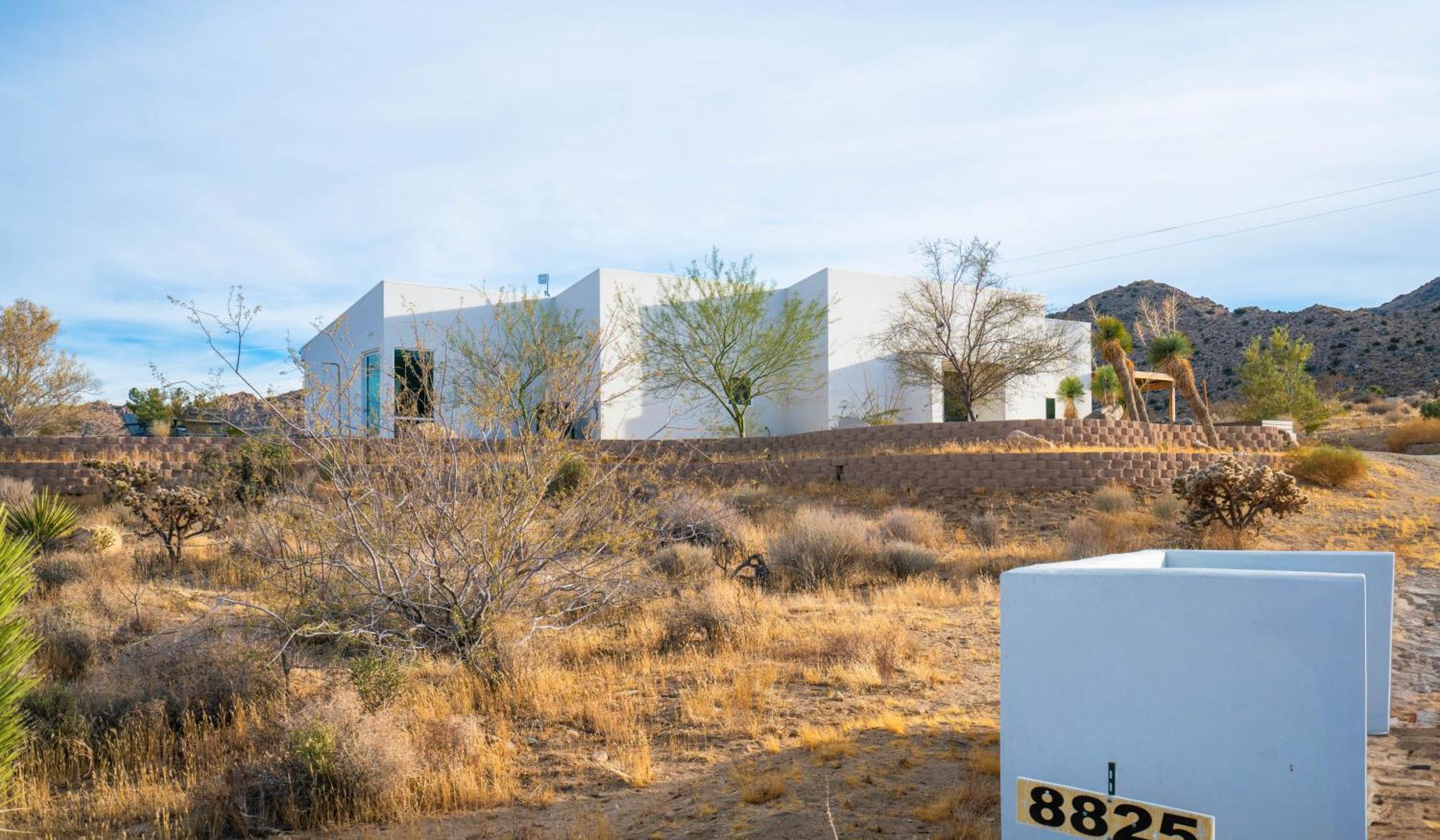 Experience Desert Serenity Gateway To Joshua Tree Exterior photo