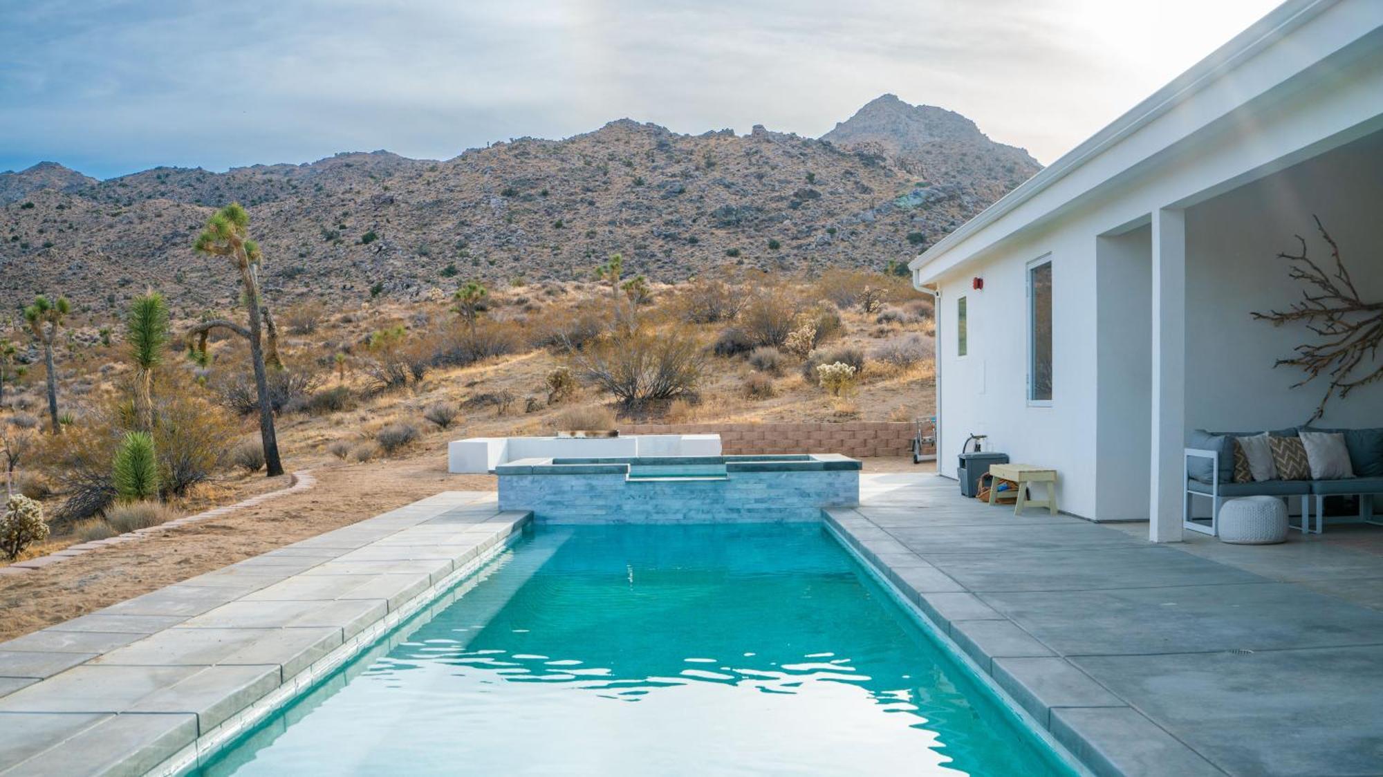 Experience Desert Serenity Gateway To Joshua Tree Exterior photo