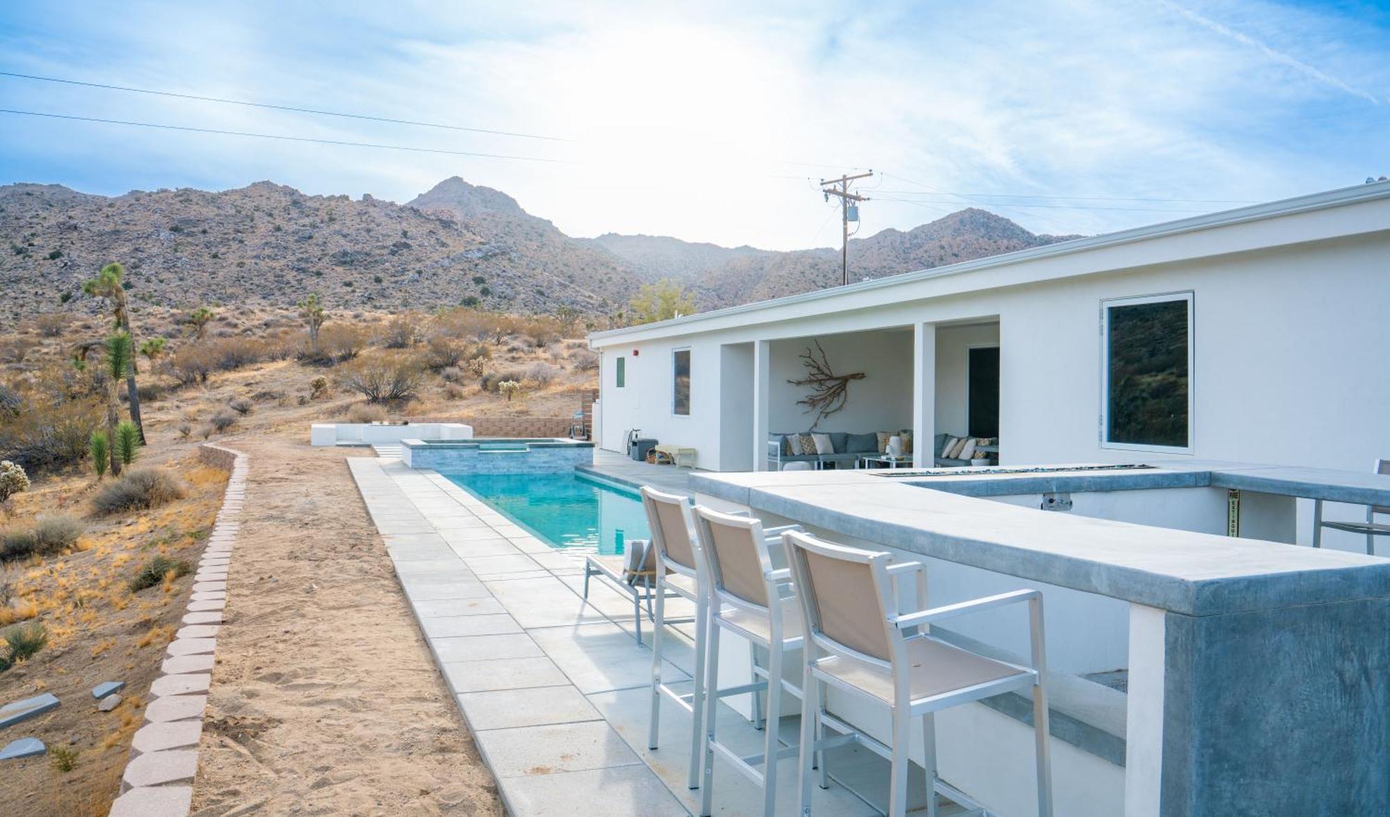 Experience Desert Serenity Gateway To Joshua Tree Exterior photo