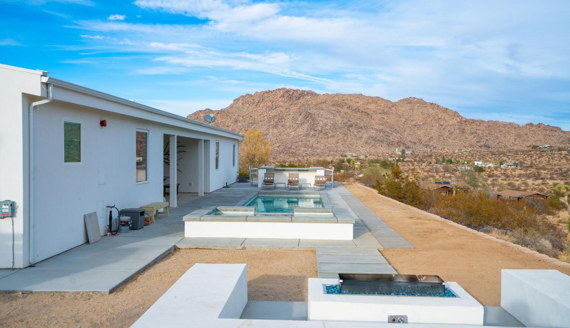 Experience Desert Serenity Gateway To Joshua Tree Exterior photo