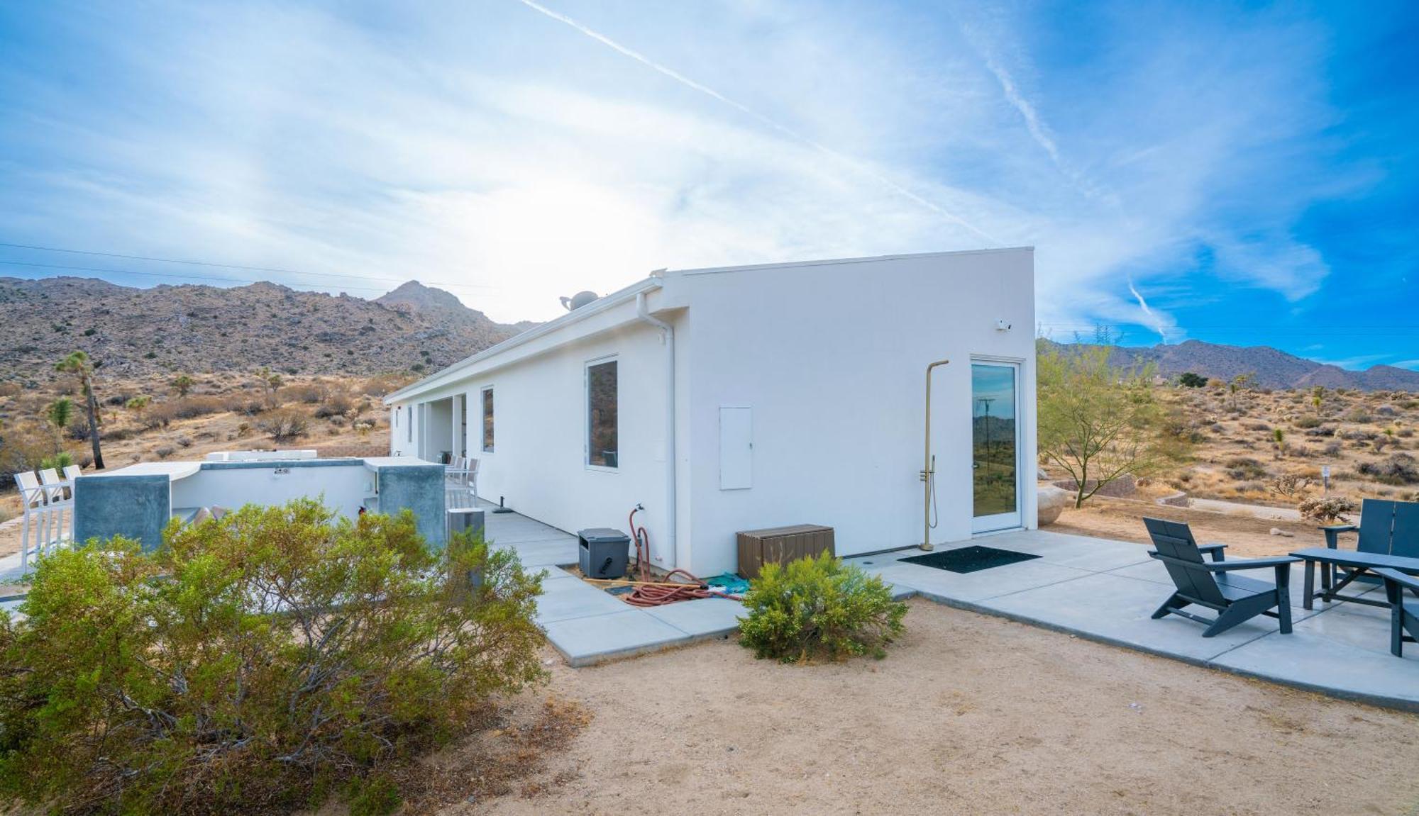 Experience Desert Serenity Gateway To Joshua Tree Exterior photo
