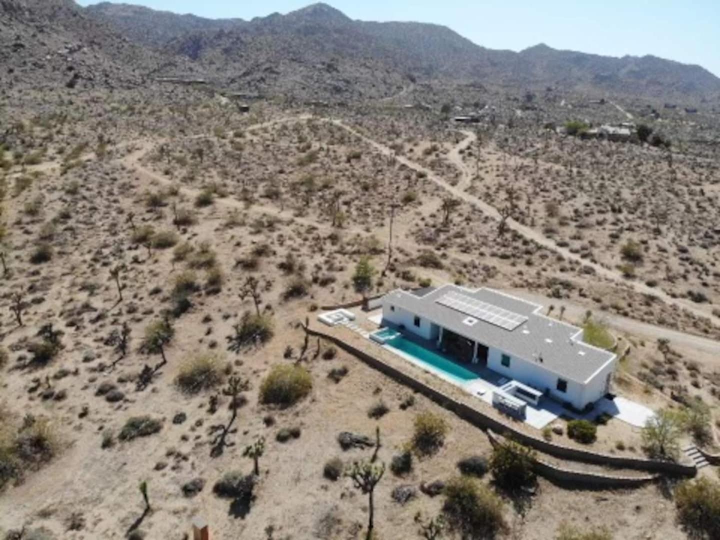 Experience Desert Serenity Gateway To Joshua Tree Exterior photo