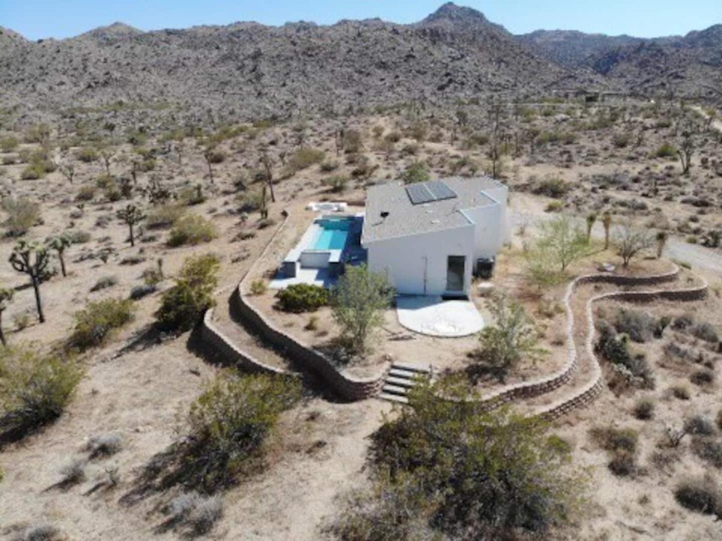 Experience Desert Serenity Gateway To Joshua Tree Exterior photo